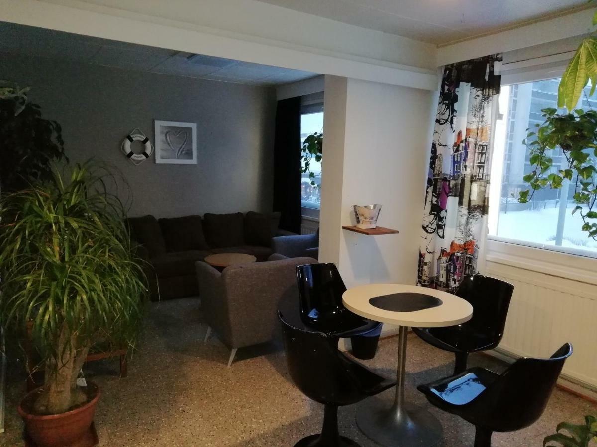 Hotel Turistihovi Kouvola Kültér fotó